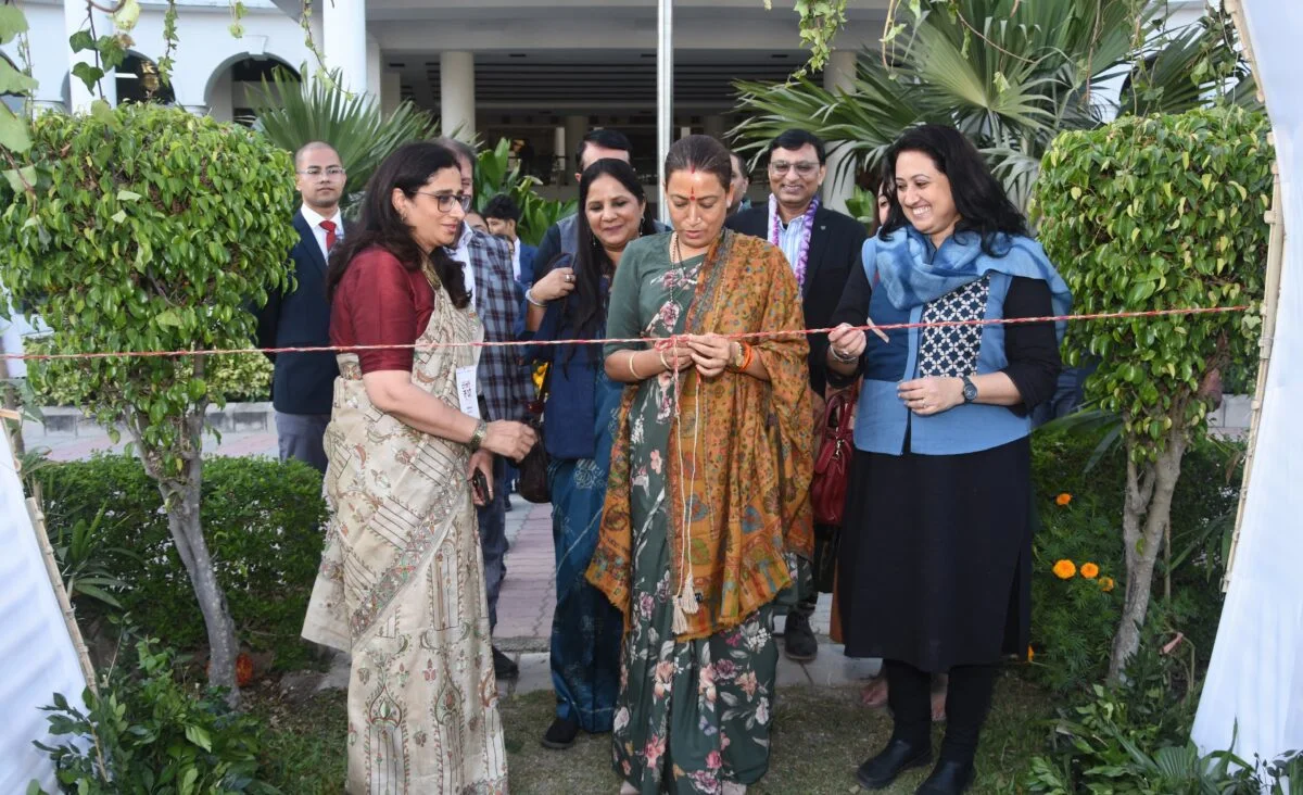 उतरांगन 2025: मेले में महिला सशक्तिकरण मंत्री रेखा आर्या ने दी मुख्य अतिथि के रूप में शिरकत