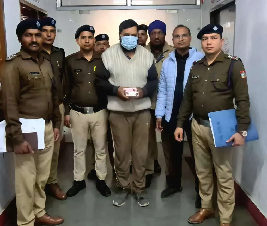 नैनीताल-रामनगर: महिलाओं से मंगलसूत्र झपटने वाला आरोपी गिरफ्तार, साथी फरार