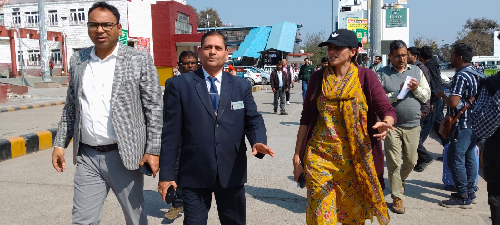 आस्था के रेले में नहीं टूटेगी 'सांसें': कुंभ में 10 हजार श्रद्धालुओं का भार संभालेगा रेलवे स्टेशन; मेलाधिकारी ने परखी जमीनी हकीकत