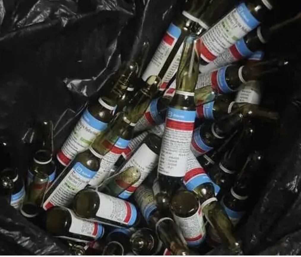 भारत-नेपाल सीमा पर नशा तस्करी का भंडाफोड़: एसएसबी ने दबोचा नेपाली नागरिक।