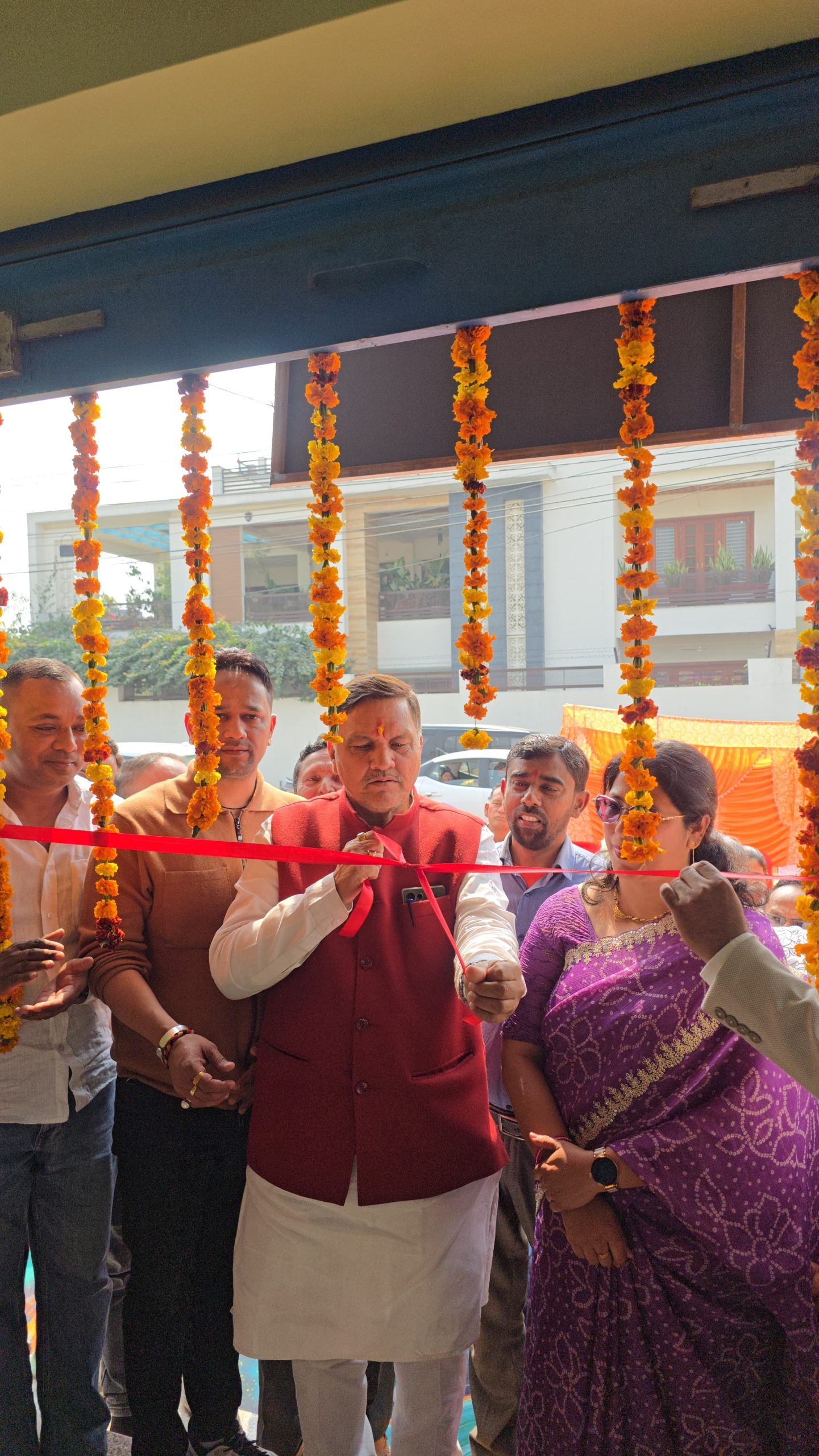 बदलेगी सेहत की तस्वीर: हल्द्वानी के चार वार्डों में 'आयुष्मान आरोग्य मंदिर' का आगाज; गरीबों और श्रमिकों को घर के द्वार पर मिलेंगी फ्री स्वास्थ्य सुविधाएं